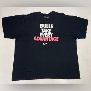 Nike Men's Black 'Bulls Take Every Advantage' Graphic Tee